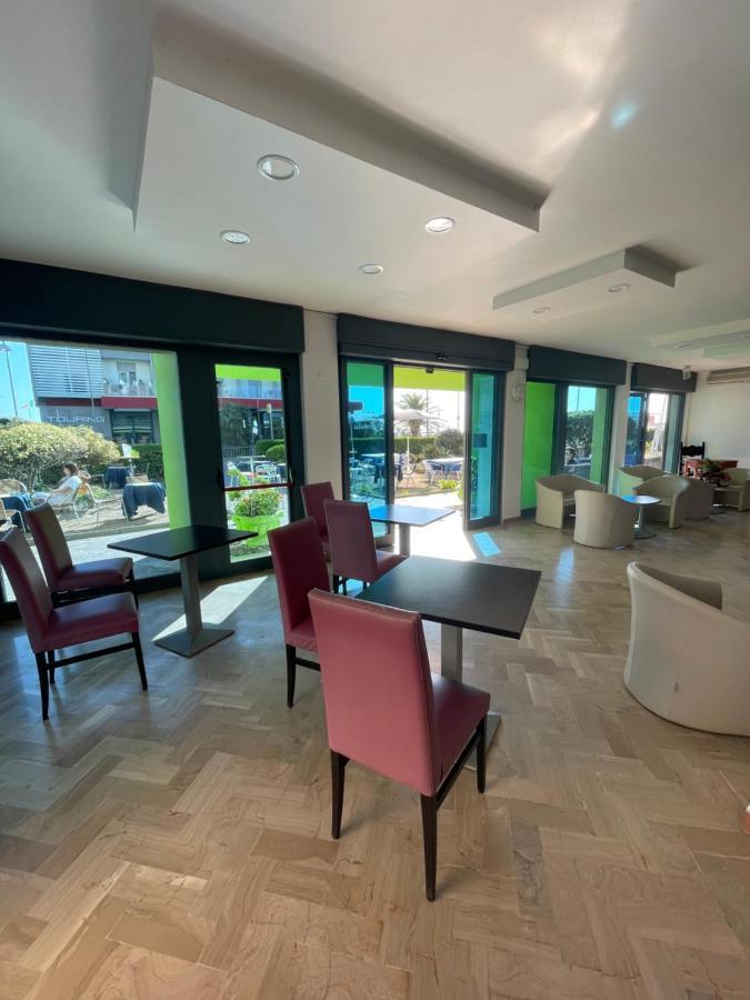 Hotel Diplomatic Bellaria – Igea Marina Kültér fotó