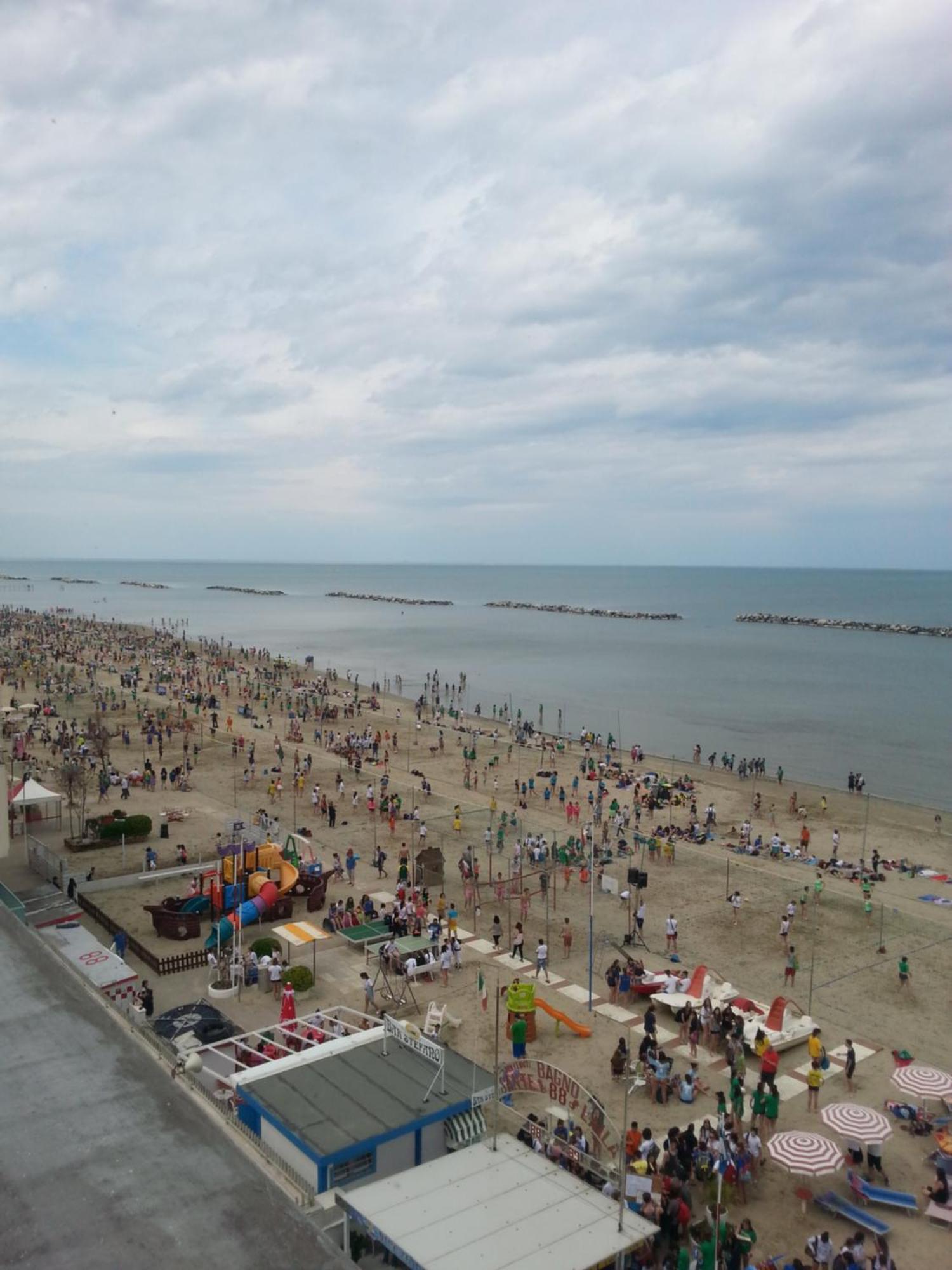 Hotel Diplomatic Bellaria – Igea Marina Kültér fotó
